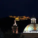 Lili Отель типа 
