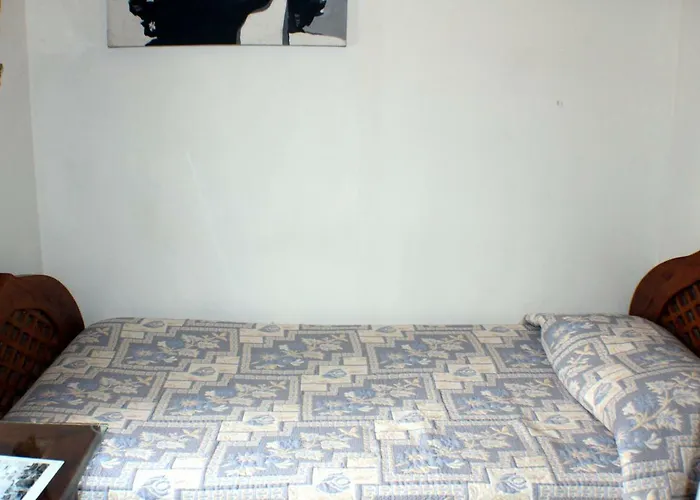 Oda ve Kahvaltı Lili Salerno